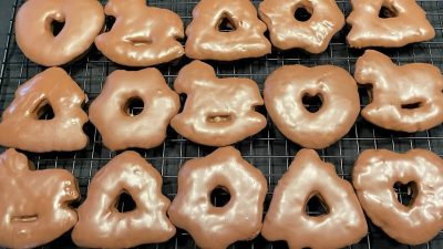 Měkké perníčky v čokoládě s mandlemi