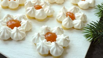 Sněhové kytičky s meruňkovým džemem