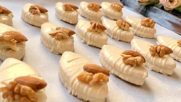 Slzy v bílé čokoládě se 2 druhy ořechů