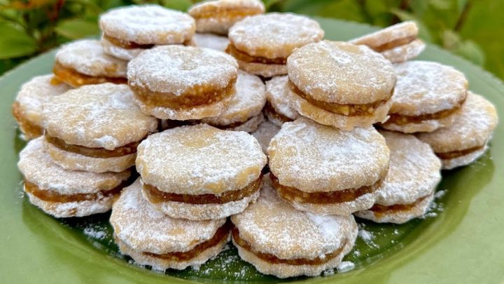 Slepované cukroví bez vajec s džemem