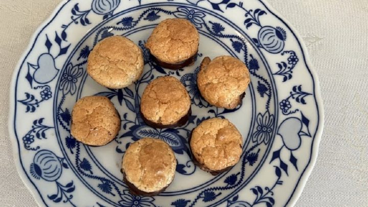 Kokosky s nutellovým krémem a džemem Kokosky s nutellovým krémem a džemem