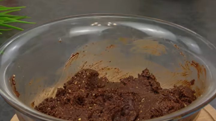 Kuličky Ferrero bez cukru s ořechy