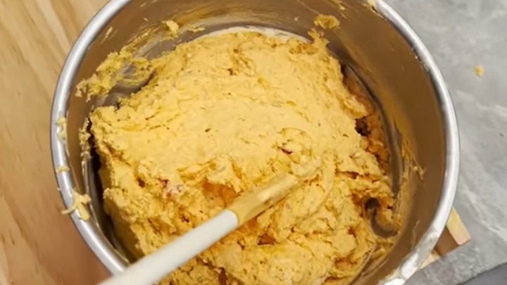 Rychlá pikantní pomazánka „Palivec“