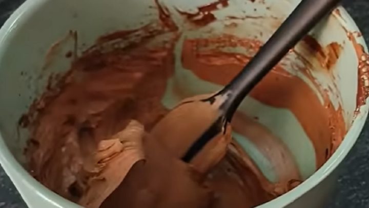 Rychlý čokoládový krém ze 2 ingrediencí