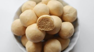 Arašídové kuličky s vanilkovým extraktem