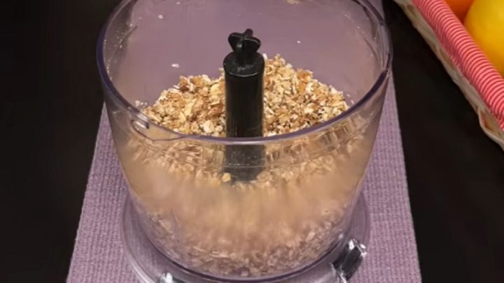 Nepečené kuličky bez cukru s ořechy