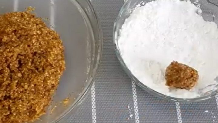 Vánoční mandlová kolečka s vanilkou