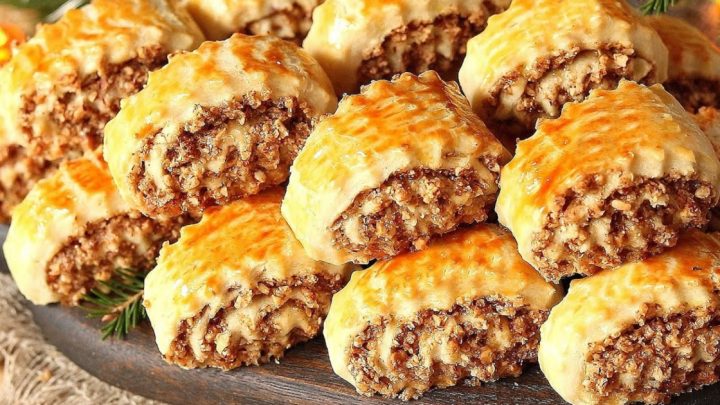 Mandlové cukroví ze smetanového těsta Mandlové cukroví ze smetanového těsta