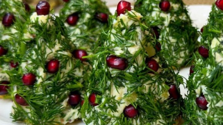 Slané vánoční stromečky s koprem Slané vánoční stromečky s koprem