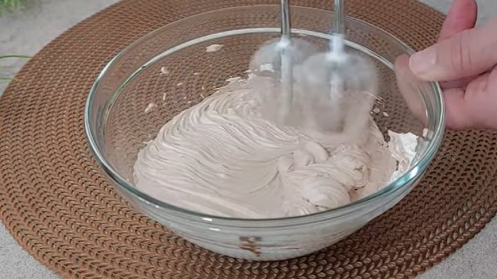 Střecha s nutellovým krémem a čokoládou