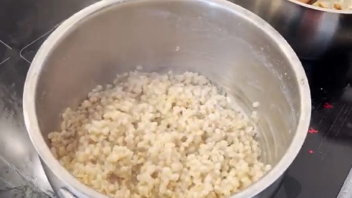 Vánoční Kuba s houbami a slaninou