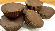 Rychlé čokoládové košíčky s rozinkami
