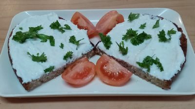 Rychlá pomazánka s křenem a tvarohem