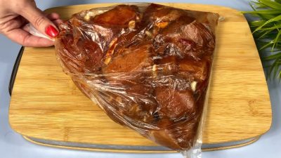 Vepřové kousky na česneku s chilli papričkou