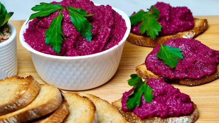 Pomazánka z červené řepy a fazolí
