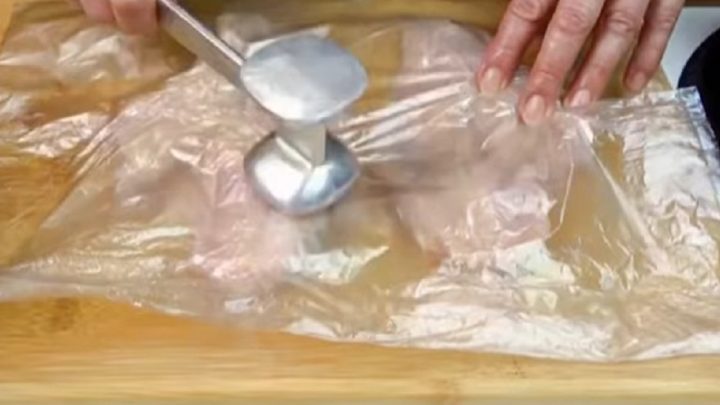 Mini roládky ve slanině s paprikou