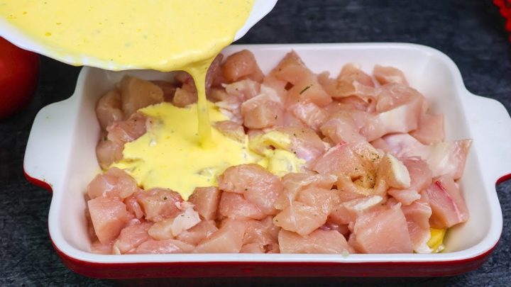 Zapečené kuřecí kousky s bramborami