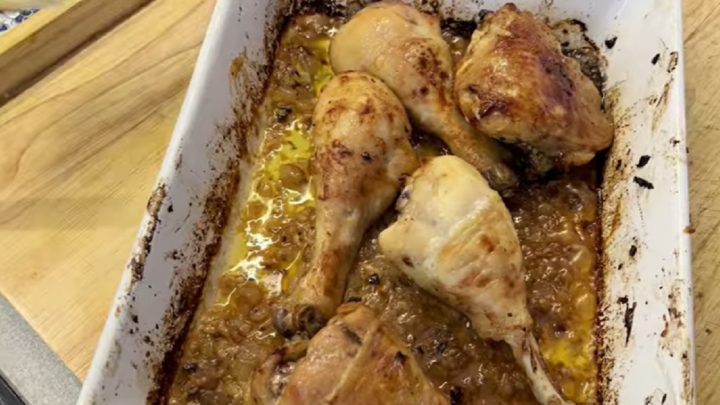 Kuře po zbojnicku s cibulí a česnekem