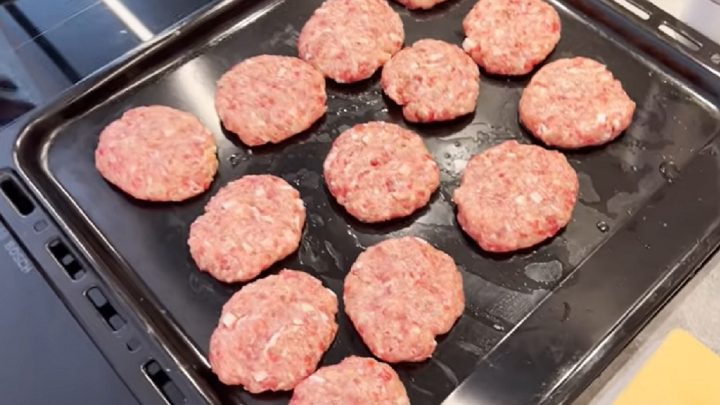 Smažený sekaný řízek v těstíčku