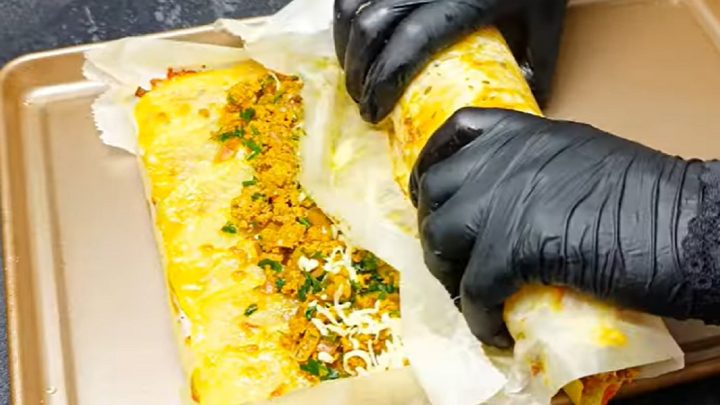 Bramborová roláda plněná mletým masem