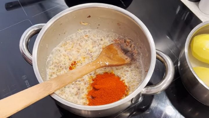 Rychlá frankfurtská polévka se slaninou