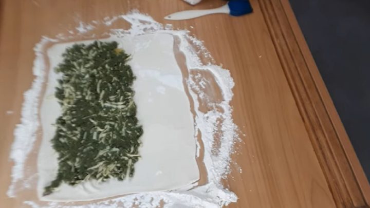 Špenátový závin z listového těsta