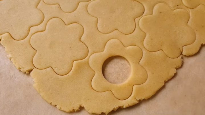 Nutellové kytičky z vanilkového těsta