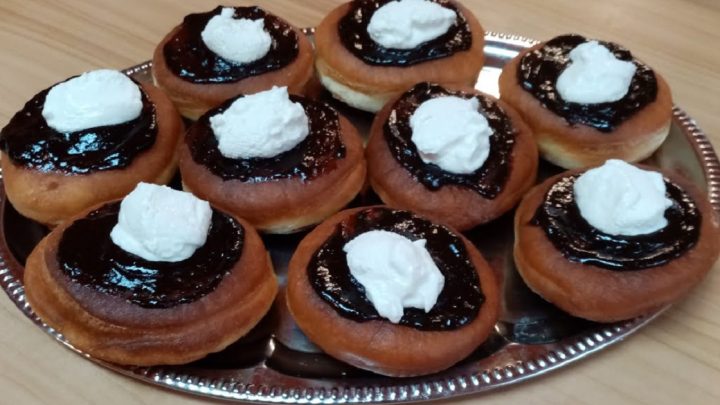 Bavorské vdolečky s povidly a krémem