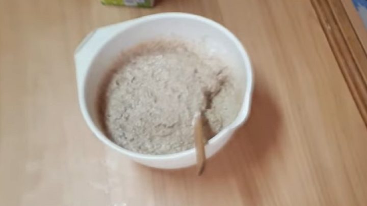 Buchta ze zbylého vánočního cukroví