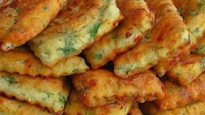 Bramborové trojúhelníčky plněné masem