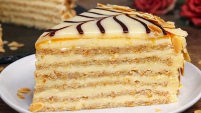 Dort Esterházy s čokoládou a mandlemi