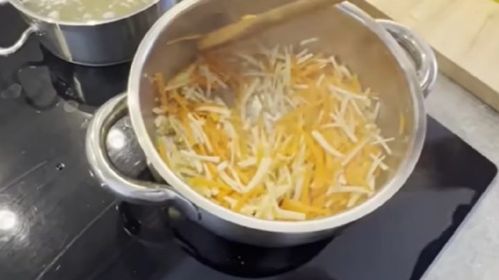 Rychlá kmínová polévka s kapáním