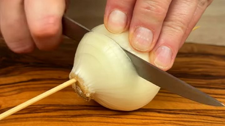 Glazovaná cibule na másle s kurkumou