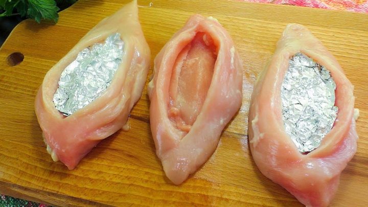 Kuřecí lodičky plněné sýrovou směsí Kuřecí lodičky plněné sýrovou směsí