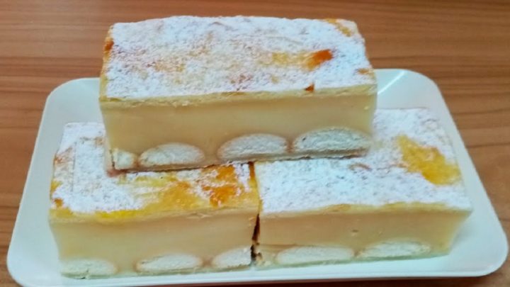 Záplatové řezy s pudinkem a piškoty