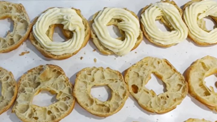 Klasické žloutkové věnečky s krémem