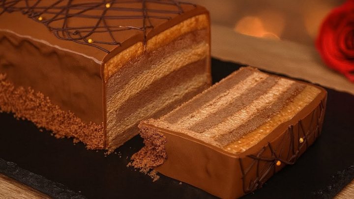 Kávové řezy s čokoládovou polevou