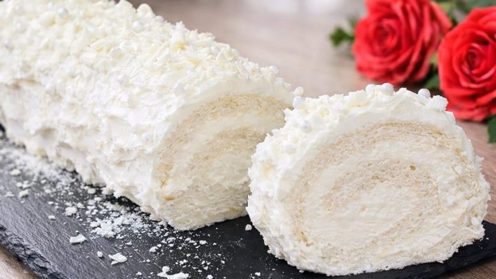 Pusinková roláda s krémem z bílé čokolády Pusinková roláda s krémem z bílé čokolády