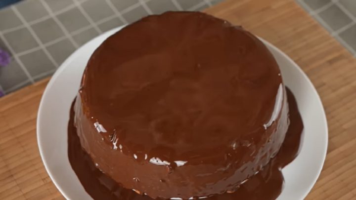 Nepečený sušenkový dort s čokoládou