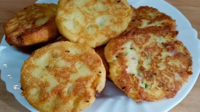 Rychlé bramboráky ze zbylé kaše