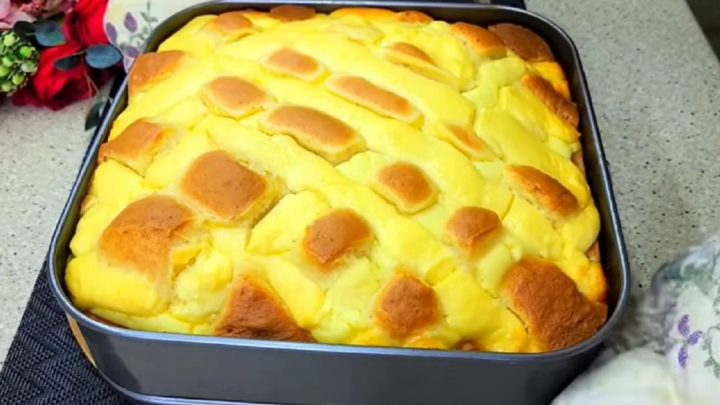 Kefírový prošívaný koláč s tvarohem