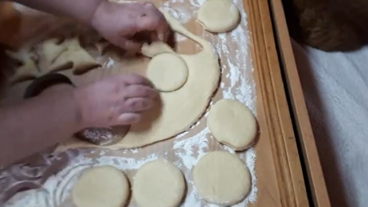 Bavorské vdolečky s povidly a krémem