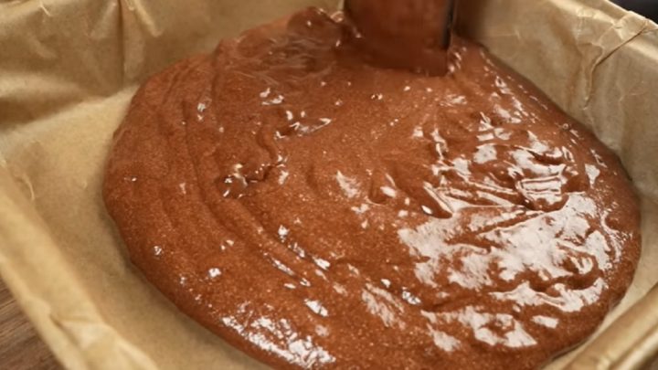 Čokoládové kostky bez cukru s jogurtem