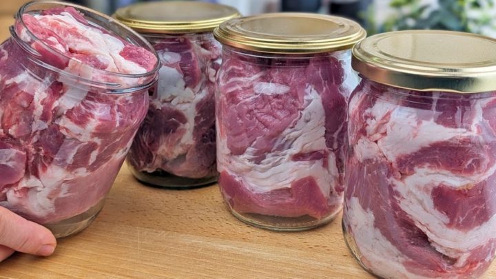 Domácí vepřová šunka ve skle Domácí vepřová šunka ve skle