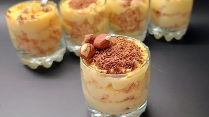 Dort Napoleon do skleničky s čokoládou