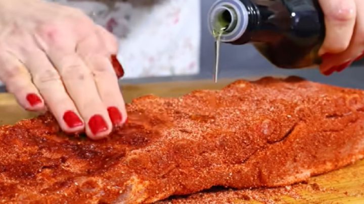 Pečená marinovaná žebírka s česnekem