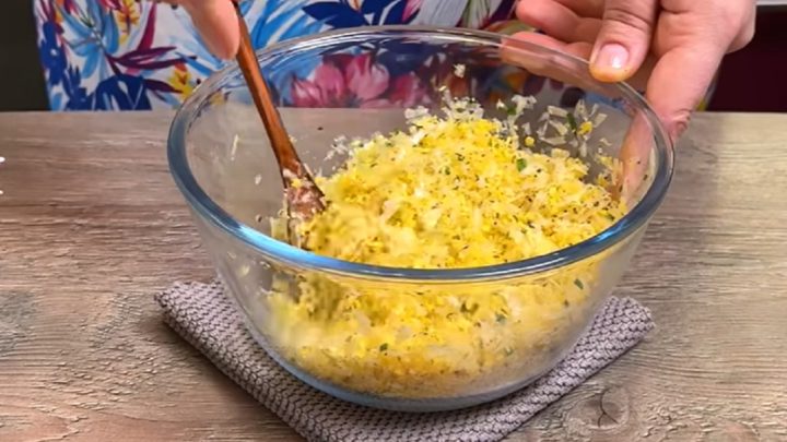 Pečený květák v parmezánovém trojobalu