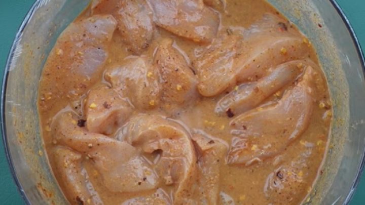 Domácí kuřecí stripsy à la KFC