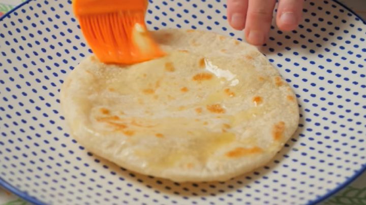 Rychlé placky z pánve z 5 ingrediencí