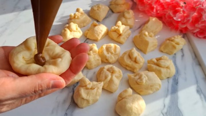 Kynuté buchty s karamelovou náplní